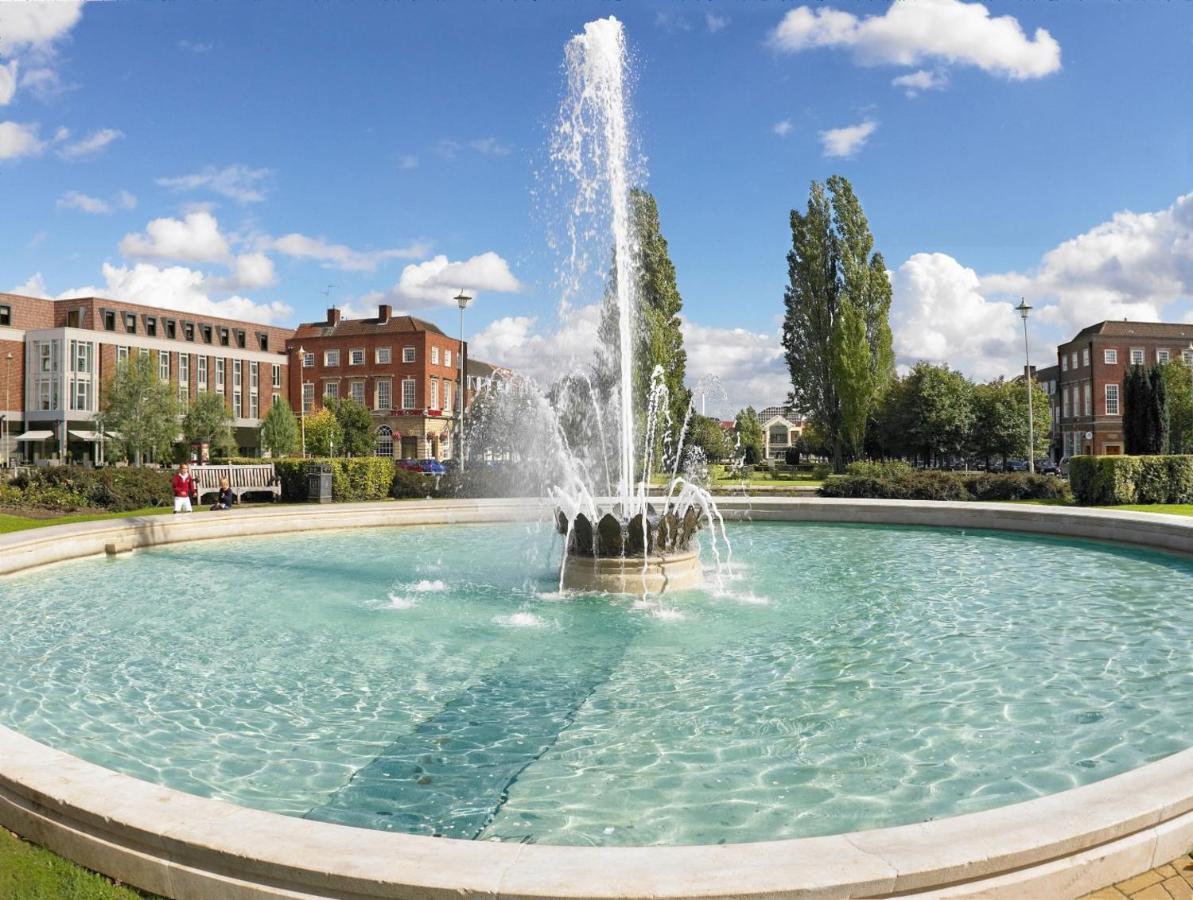 Portfolio Apartments - Welwyn Town Centre مدينة ويلوين جاردن المظهر الخارجي الصورة