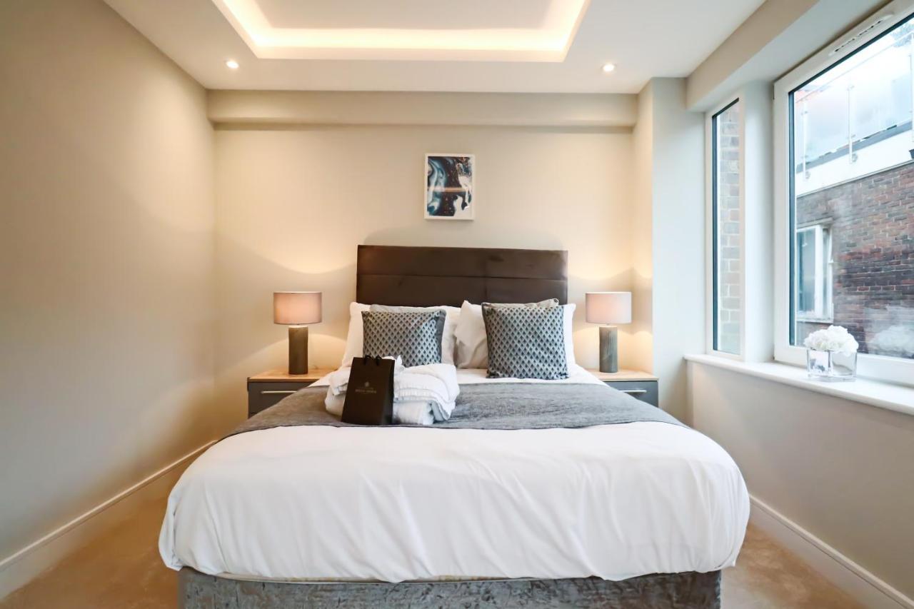 Portfolio Apartments - Welwyn Town Centre مدينة ويلوين جاردن المظهر الخارجي الصورة