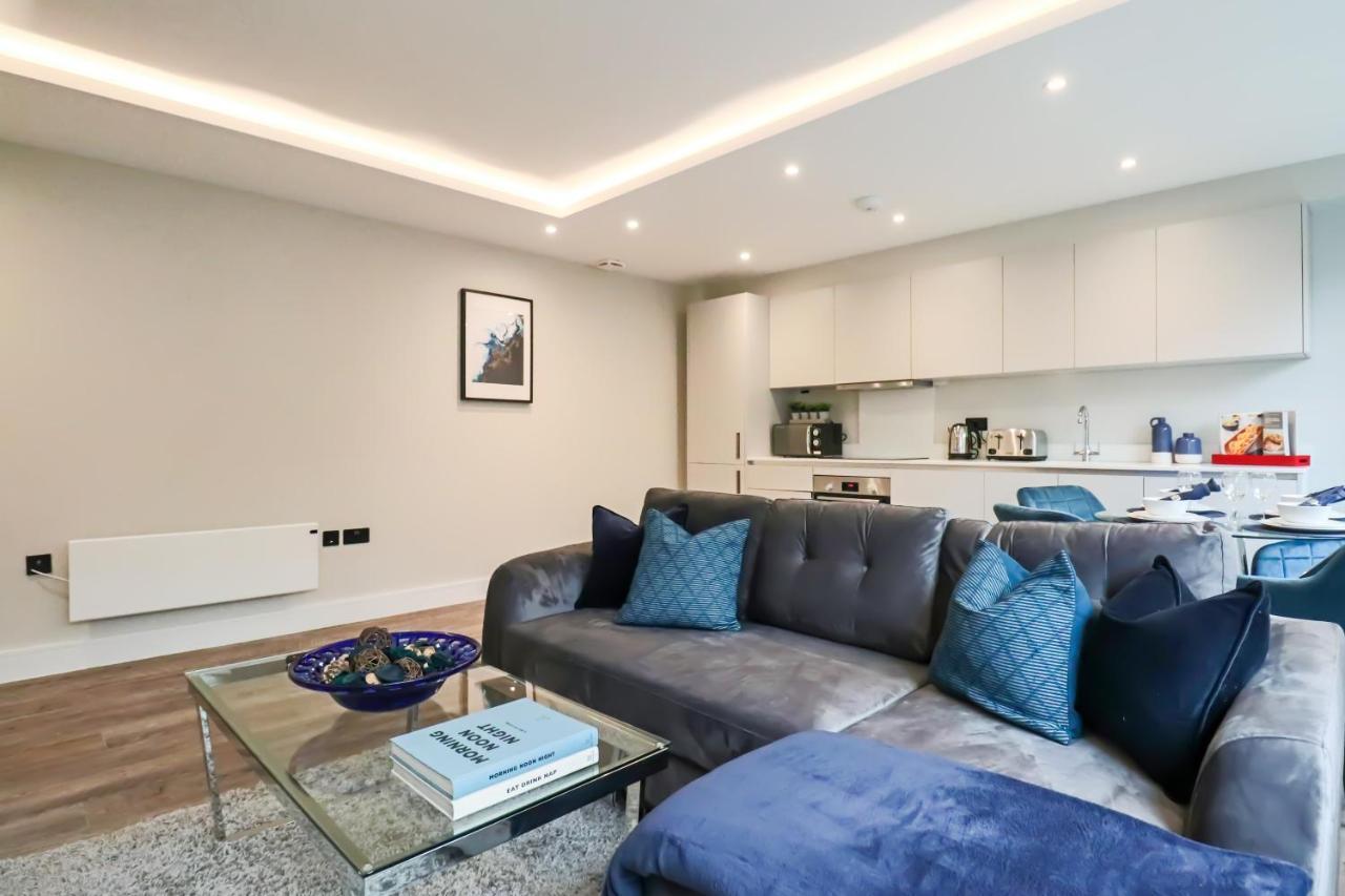 Portfolio Apartments - Welwyn Town Centre مدينة ويلوين جاردن المظهر الخارجي الصورة