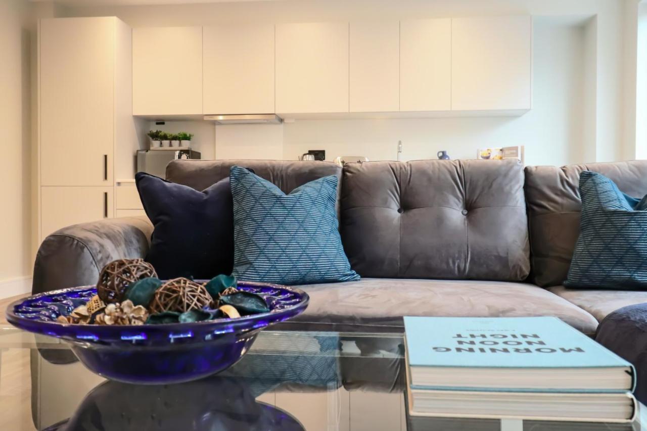 Portfolio Apartments - Welwyn Town Centre مدينة ويلوين جاردن المظهر الخارجي الصورة