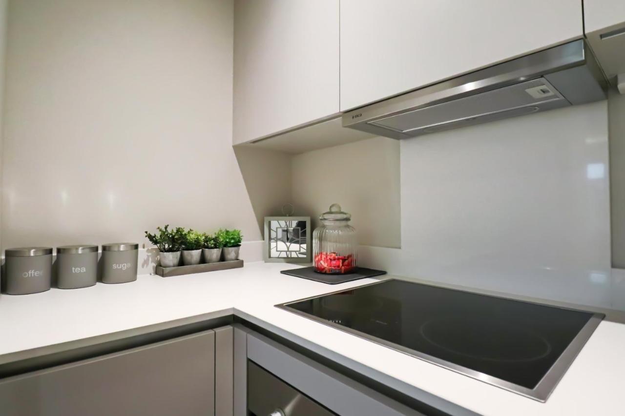 Portfolio Apartments - Welwyn Town Centre مدينة ويلوين جاردن المظهر الخارجي الصورة