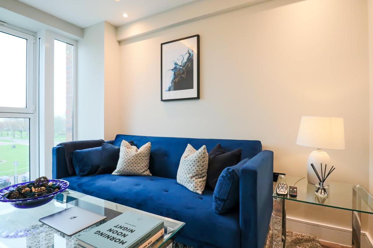 Portfolio Apartments - Welwyn Town Centre مدينة ويلوين جاردن المظهر الخارجي الصورة