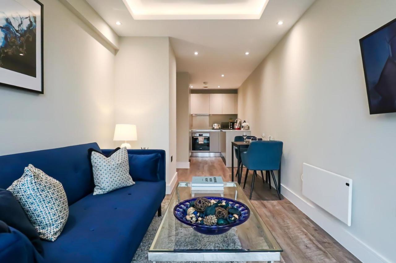 Portfolio Apartments - Welwyn Town Centre مدينة ويلوين جاردن المظهر الخارجي الصورة